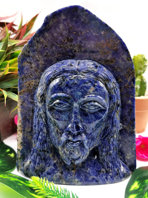 Lord Jesus majestic carving in natural sodalite stone | hand carved in gemstones | crystal/reiki - 7 inches and 2.55 kg (5.61 lb)
