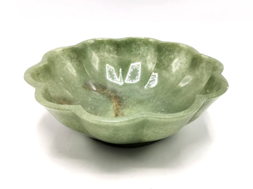 Beautiful light green quartz designer hand carved bowls - 6 inches and 295 gms (0.65 lb) - ONE BOWL ONLY