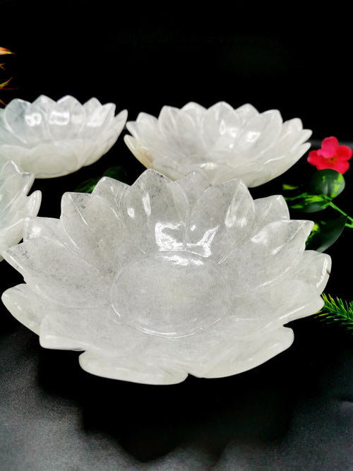 Beautiful white quartz hand carved lotus bowls - 7 inches diameter and 730 gms (1.60 lb) - ONE BOWL ONLY