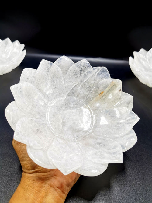 Beautiful white quartz hand carved lotus bowls - 7 inches diameter and 730 gms (1.60 lb) - ONE BOWL ONLY