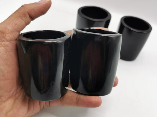 Beautiful gemstone shot glass/goblet in black obsidian stone - carvings in gemstones and crystals - ONLY 1 PIECE - Home Decor Gift