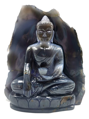 Agate Buddha - handmade carving of serene and meditating Lord Buddha - crystal/reiki/healing - 8 inches and 3.32 kg (7.30 lb)