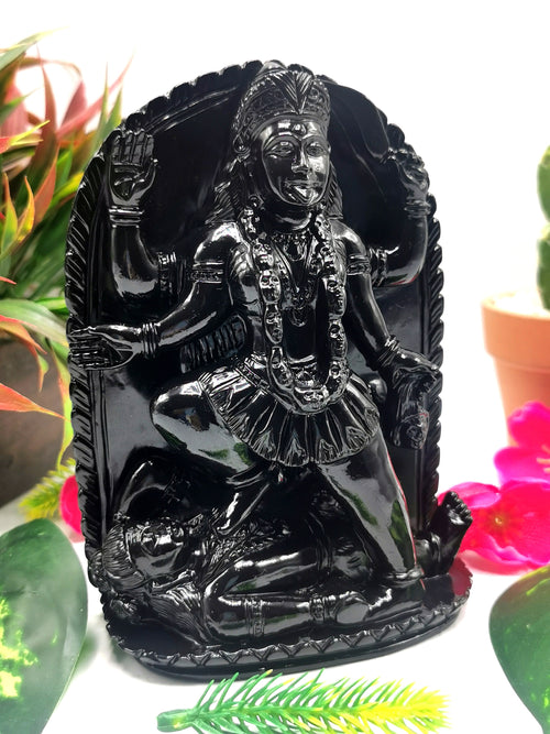 Mata Kaali statue/carving in black agate - Goddess Kali idol/murti in gemstones and crystals - 5.5 inches and 825 gms (1.81 lb)