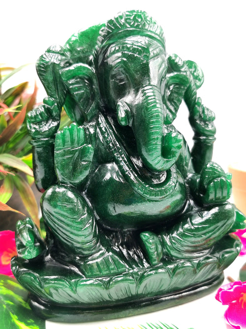 Ganesh statue in Dark Green Aventurine Handmade - Lord Ganesha Idol in Crystals/Gemstone - Reiki/Chakra/Healing -7 in and 2.09 kg (4.60 lb)