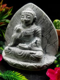 Howlite Buddha on a leaf - handmade carving of serene and meditating Lord Buddha - crystal/reiki/healing - 5.7 inches and 1.34 kg (2.95 lb)