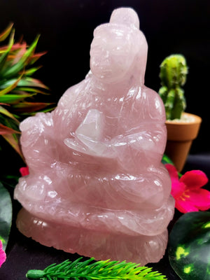 Rose Quartz Guanyin - handmade carving of Kwan Yin in sitting posture - crystal/reiki/healing - 5.5 inches and 0.97 kg (2.13 lb)