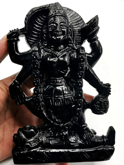 Mata Kaali statue/carving in black obsidian - Goddess Kali idol/murti in gemstones and crystals - 6 inches and 550 gms (1.21 lb)