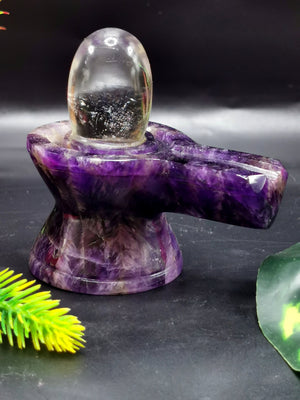 Breathtaking natural Amethyst and Clear Quartz Lingam/Shivling - Energy/Reiki/Crystal Healing - 3 inches length and 205 gms (0.45 lb)