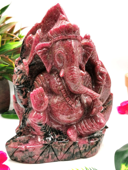 Rhodonite Handmade Carving of Ganesh - Lord Ganesha Idol | Sculpture in Crystals/Gemstones - Reiki/Chakra/Healing - 7 inches and 2.55 kgs