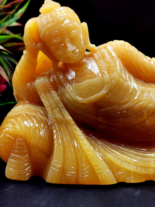 Yellow Calcite Buddha in parinirvana position - handmade carving of serene Lord Buddha - crystal/reiki/healing - 9 inches and 2.2 kgs