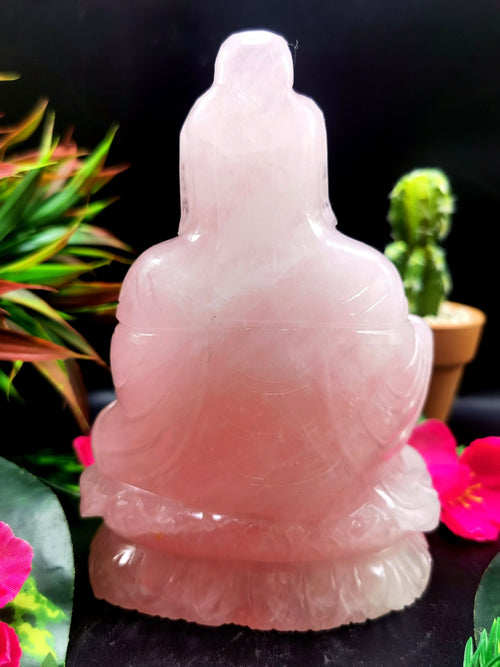 Rose Quartz Guanyin - handmade carving of Kwan Yin in sitting posture - crystal/reiki/healing - 5.5 inches and 0.97 kg (2.13 lb)