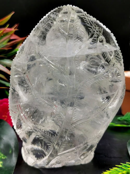 Ganesh statue in Clear Quartz Handmade Carving - Ganesha Idol |Sculpture in Crystals and Gemstones - 5 inches and 840 gms (1.85 lb)