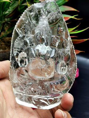 Ganesh statue in Clear Quartz Handmade Carving - Ganesha Idol |Sculpture in Crystals and Gemstones - 4 inches and 235 gms (0.52 lb)