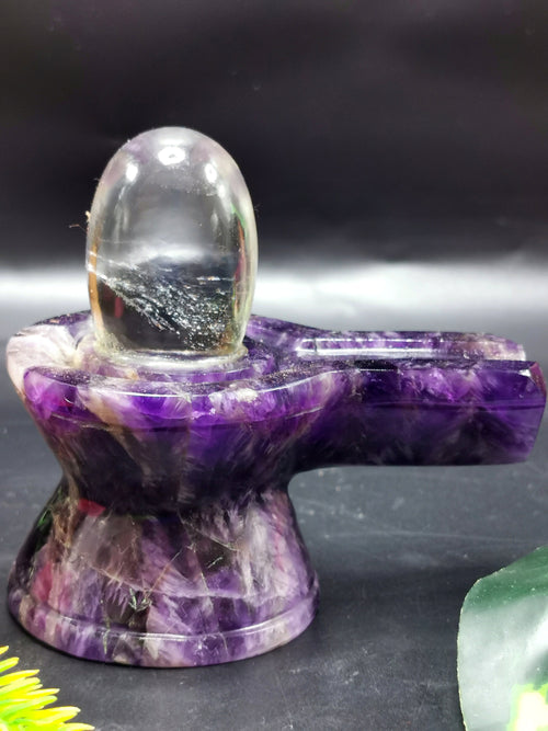 Breathtaking natural Amethyst and Clear Quartz Lingam/Shivling - Energy/Reiki/Crystal Healing - 3 inches length and 205 gms (0.45 lb)