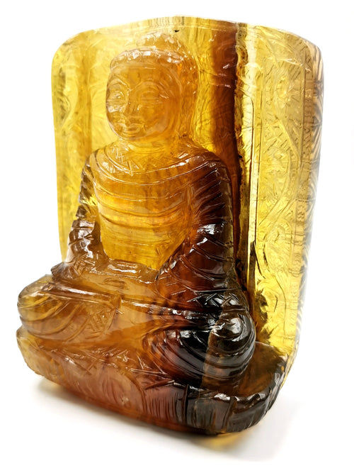 Fluorite Buddha - handmade carving of serene and meditating Lord Buddha in gemstones & crystal - 5.2 inches and 1.21 kgs (2.66 lb)