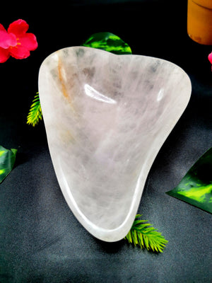 Beautiful Rose Quartz hand carved heart-shaped bowl -  5 inches and 272 gms (0.60 lb) - ONE BOWL ONLY