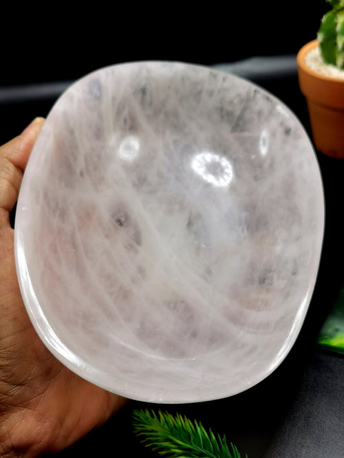 Beautiful Rose Quartz hand carved oval-shaped bowls -  7 inches and 520 gms (1.14 lb) - ONE BOWL ONLY