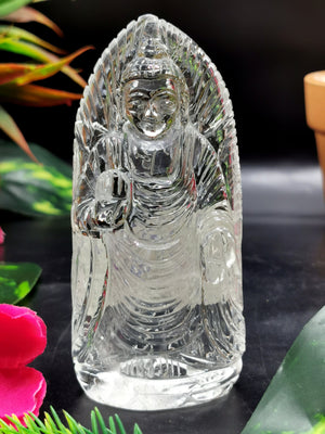 Clear Quartz/Clear Crystal Buddha - handmade carving of serene and meditating Lord Buddha - crystal/reiki/healing - 4 inches and 140 gms