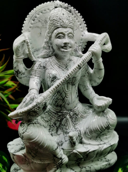 Large and majestic Saraswati carving in howlite - Goddess of Learning idol/statue in gemstones and crystals - 8.5 in and 2.67 kg (5.87 lb)