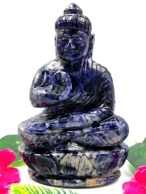 Sodalite Buddha - handmade carving of serene and meditating Lord Buddha - crystal/reiki/healing - 5.5 inches and 615 gms (1.35 lb)