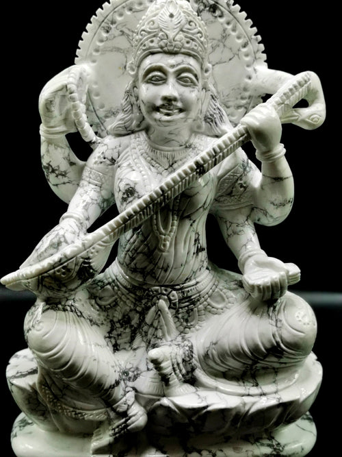 Large and majestic Saraswati carving in howlite - Goddess of Learning idol/statue in gemstones and crystals - 8.5 in and 2.67 kg (5.87 lb)