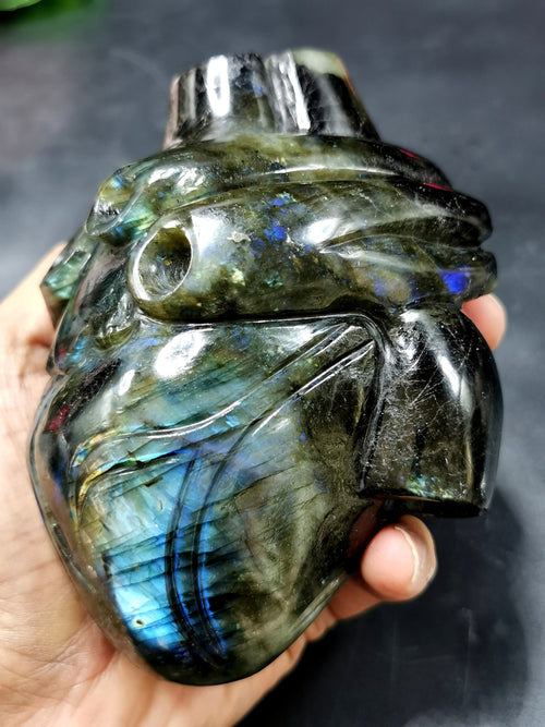 Natural Labradorite Anatomical Heart carving - Human Heart/Crystal Heart - reiki/chakra/healing/energy - 1.1 kgs and 5 inches