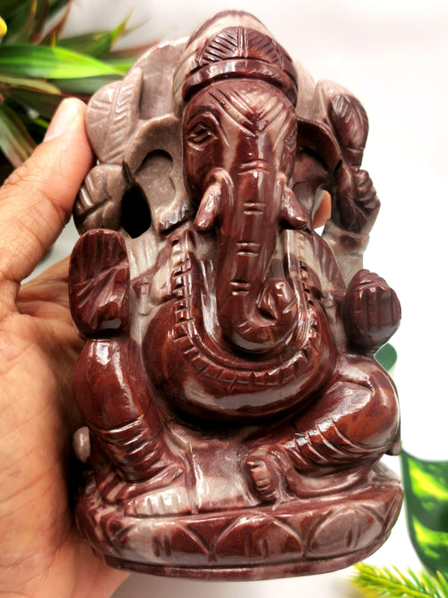 Narmada Quartz Handmade Carving of Ganesh - Lord Ganesha Idol in Crystals and Gemstones - Reiki/Chakra - 5.5 inch and 0.82 kg (1.80 lb)
