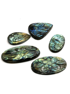 Floral carvings for pendant in labradorite stone as miniatures - Set of 5. - gemstone/crystal jewelry |Reiki/Chakra/Healing - 5 PIECES ONLY