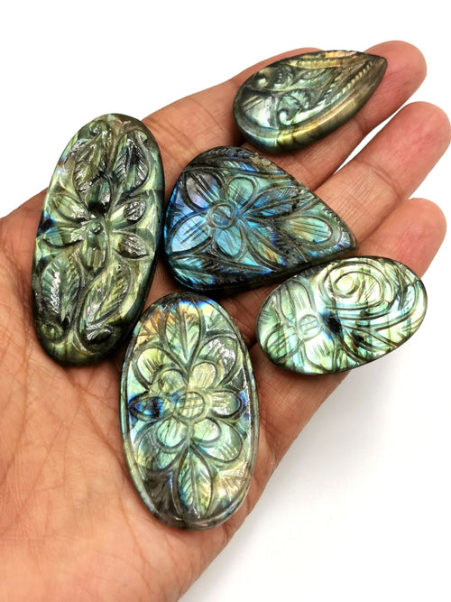 Floral carvings for pendant in labradorite stone as miniatures - Set of 5. - gemstone/crystal jewelry |Reiki/Chakra/Healing - 5 PIECES ONLY