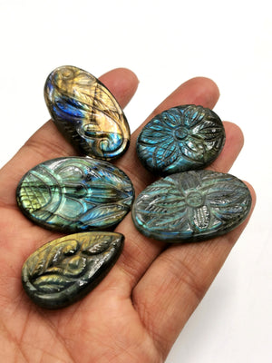 Set of five (5) miniature floral carvings for pendant in labradorite stone - gemstone/crystal jewelry |Reiki/Chakra/Healing - 5 PIECES ONLY
