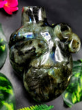 Natural Labradorite gemstone Anatomical Heart carving - Human Heart/Crystal Heart - reiki/chakra/healing/energy - 1.40 kgs and 5.2 inches