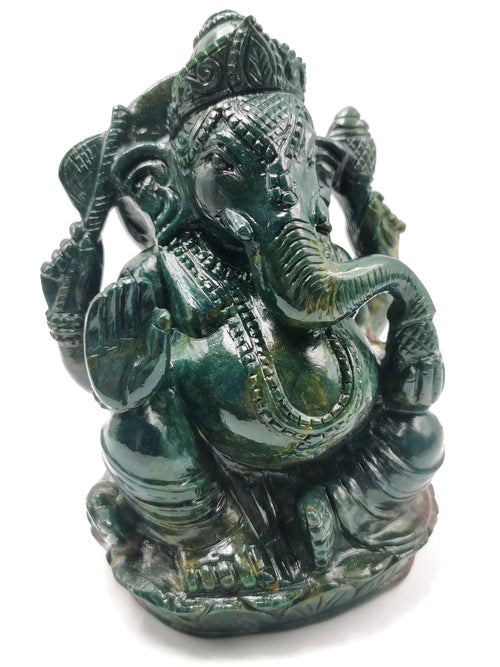 Crystal Blood stone  Ganesh statue Handmade Carving - Ganesha Idol |Sculpture in Crystals and Gemstones - 7 inches and 1.95 kgs (4.29 lb)