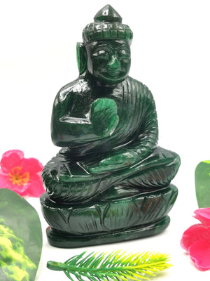 Beautiful gemstone Dark Green Aventurine Buddha - handmade carving of serene and meditating Lord Buddha - crystal/reiki/healing - 5 in and 0.46 kg (1.01 lb)