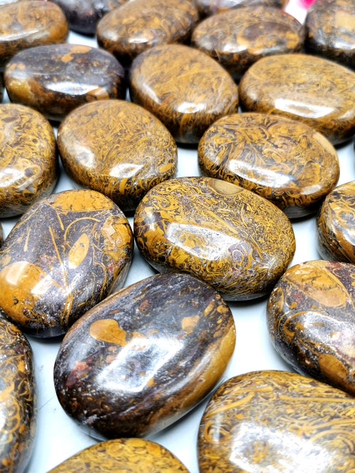 Natural Mariam Jasper crystal palmstones - ONE PIECE ONLY - crystal/chakra/reiki/healing - 90 gms weight