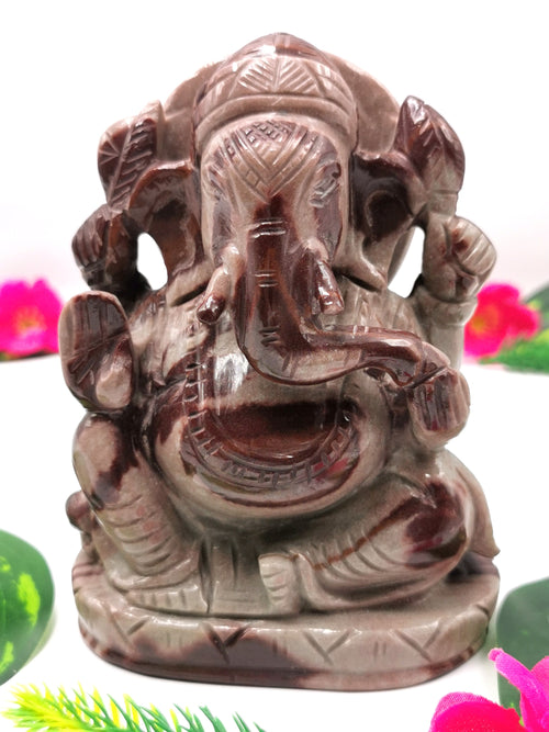 Narmada Quartz Handmade Carving of Ganesh - Lord Ganesha Idol in Crystals and Gemstones - Reiki/Chakra - 5 inch and 0.89 kg (1.96 lb)