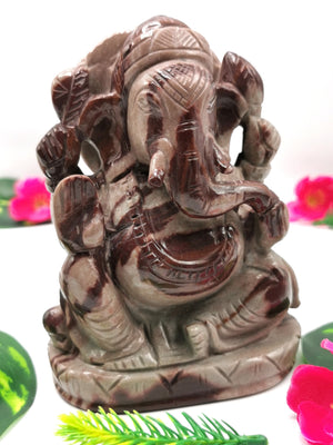 Narmada Quartz Handmade Carving of Ganesh - Lord Ganesha Idol in Crystals and Gemstones - Reiki/Chakra - 5 inch and 0.89 kg (1.96 lb)