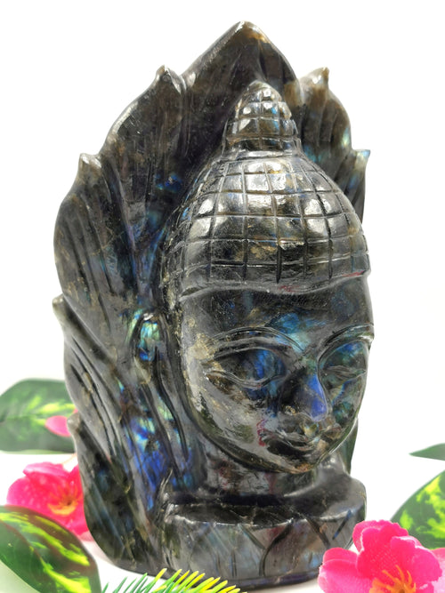 Labradorite handmade Buddha Head on leaf - serene and meditating Lord Buddha - crystal/reiki/chakra - 7.5 inches and 2.34 kg