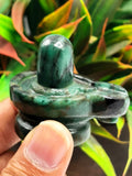 Exquisite Emerald stone Lingam/Shivling - Energy/Reiki/Crystal Healing - 1.5 inch and 210 carats - ONE PIECE ONLY