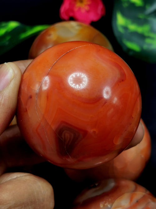 Beautiful Fire Agate stone sphere/ball - Energy/Reiki/Crystal Healing - 1.8 inches (4.5 cms) diameter and 175 gms - ONE PIECE ONLY