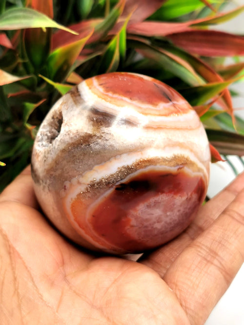 Splendid Fire Agate stone sphere/ball - Energy/Reiki/Crystal Healing - 2.5 inches (6.25 cms) diameter and 300 gms - ONE PIECE ONLY