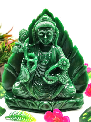 GuanYin carving in Columbian Jade - handmade Kwan Yin in sitting posture - crystal/reiki/healing - 8 inches and 2.79 kg (6.14 lb)