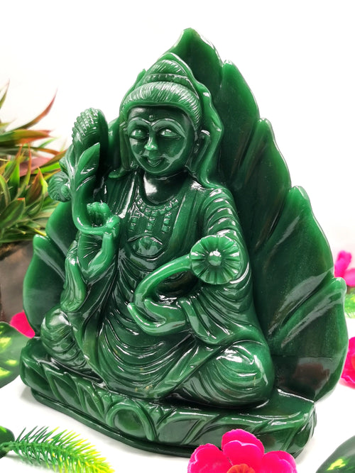 GuanYin carving in Columbian Jade - handmade Kwan Yin in sitting posture - crystal/reiki/healing - 8 inches and 2.79 kg (6.14 lb)