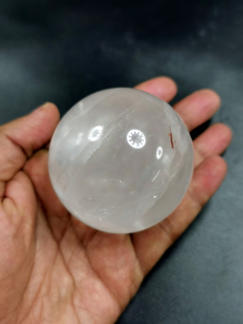Amazing natural Clear Quartz stone sphere/ball - Energy/Reiki/Crystal Healing - 2.5 in (6.25 cms) diameter and 240 gms - ONE PIECE ONLY