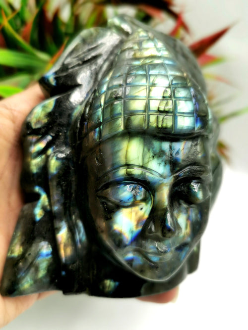 Labradorite Crystal Buddha Head on leaf - handmade carving of serene and meditating Lord Buddha - crystal/reiki/chakra - 4.5 inches and 0.90 kg