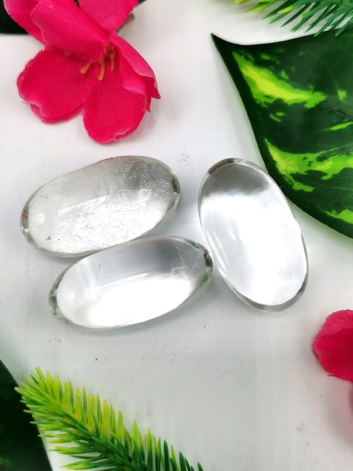 Small natural Clear Quartz Lingam/Shivling - Energy/Reiki/Crystal Healing - 1.5 inches length and 25 gms - ONE PIECE ONLY