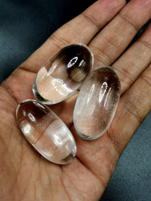 Small natural Clear Quartz Lingam/Shivling - Energy/Reiki/Crystal Healing - 1.5 inches length and 25 gms - ONE PIECE ONLY