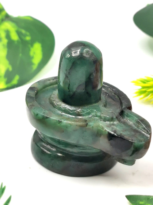Exquisite Emerald stone Lingam/Shivling - Energy/Reiki/Crystal Healing - 1.5 inch and 210 carats - ONE PIECE ONLY