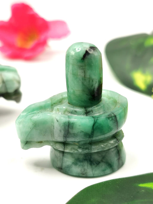 Emerald gemstone Lingam/Shivling - Energy/Reiki/Crystal Healing - 1.5 inch and 150 carats - ONE PIECE ONLY