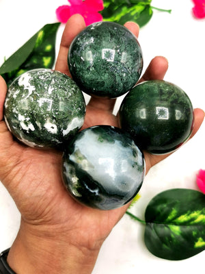 Gemstone moss agate spheres - Energy/Reiki/Crystal Healing - 2.5 inches (6.25 cms) diameter and 210 gms - ONE PIECE ONLY