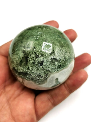 Sphere - Moss Agate stone - Crystal Healing - 2.5 inches (6.25 cms) diameter and 245 gms (0.54 lb)